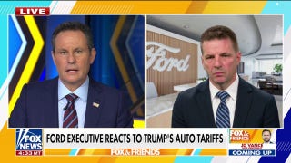 Ford offering employee pricing to all customers amid consumer 'uncertainty'