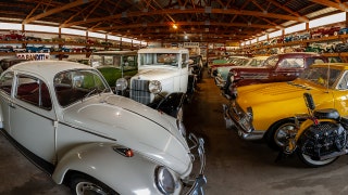 Car and toy museum auctioning everything - Fox News