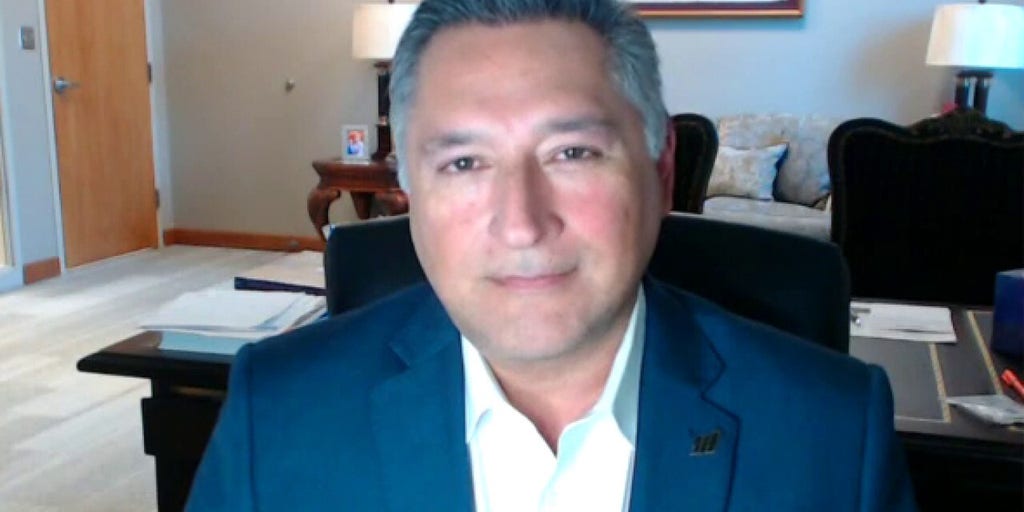 Texas mayor Start thinking about the American people and not partisan politics Fox News Video