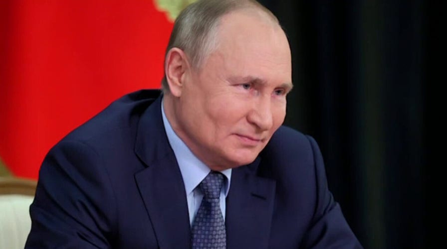 Biden administration promises a response if Russia invades Ukraine: Macgregor