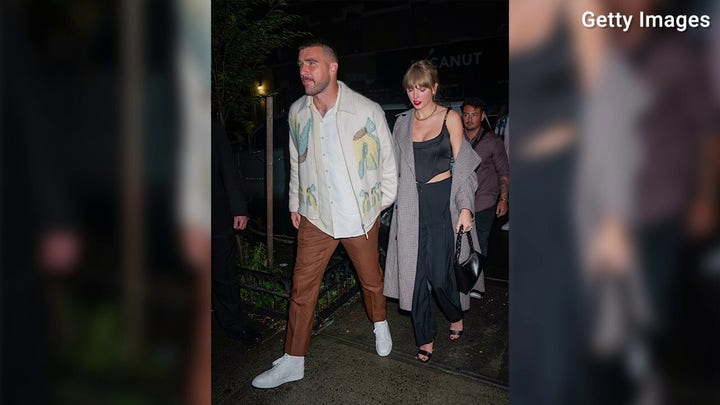Travis Kelce and Taylor Swift's hand holding is 'protective' gesture: body language expert
