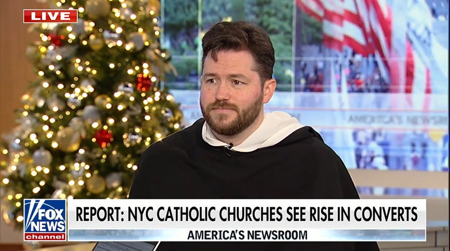 Catholic churches in NYC seeing surge in converts, report indicates
