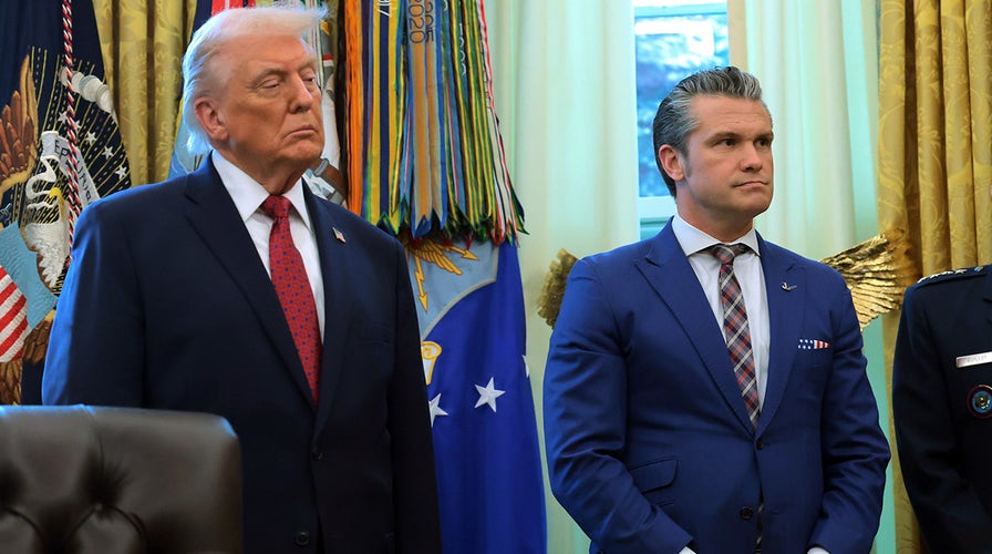  President Trump, War Secretary Hegseth marque   an announcement