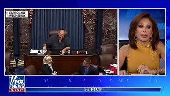 'The Five': Some Democrats revolt over Fetterman's Senate attire