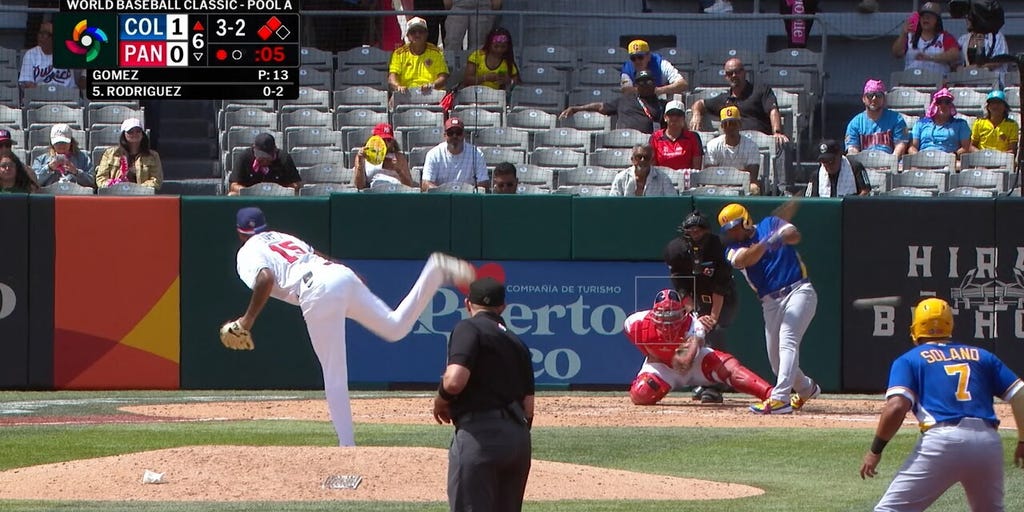 Colombia's Reynaldo Rodríguez hits two-run double, extending lead over Panama