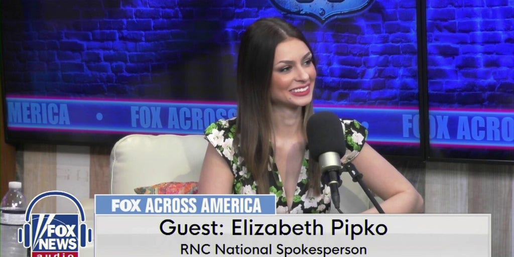 Elizabeth Pipko On Walz Joining Harris For Her Big Interview: 'It's The Weirdest Thing'