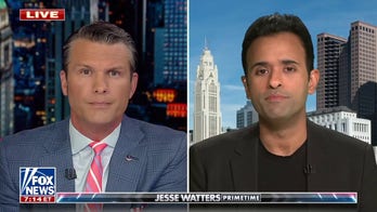 Expert breaks down Elon Musk's Twitter offer