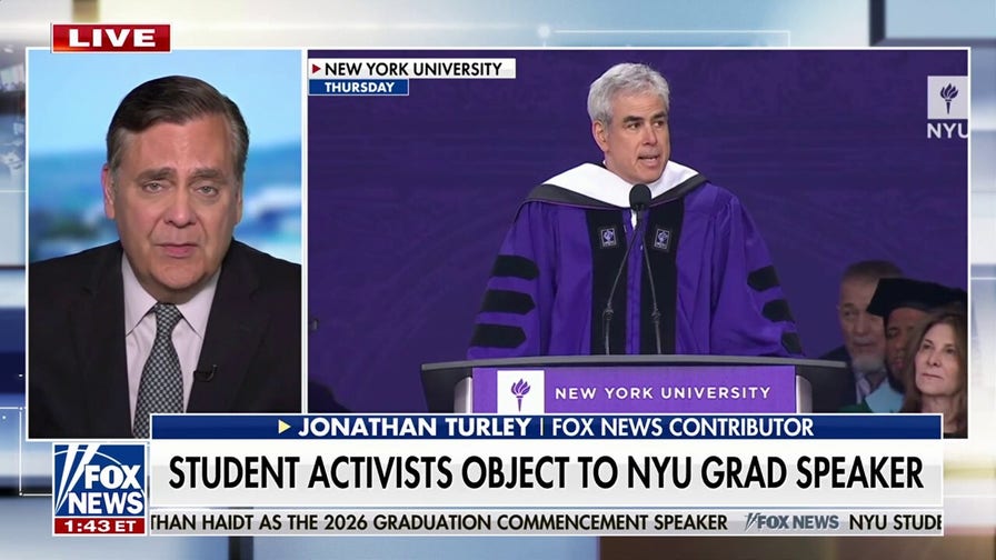NYU students boo bestselling author during commencement speech