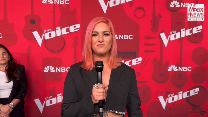 ‘The Voice’ alum: Blake Shelton ‘changed all of our lives’
