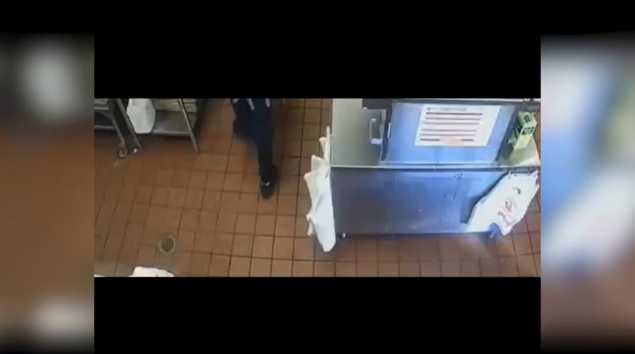 Memphis police say burglars 'dragged' Popeye's employees across floor, demanded cash at gunpoint