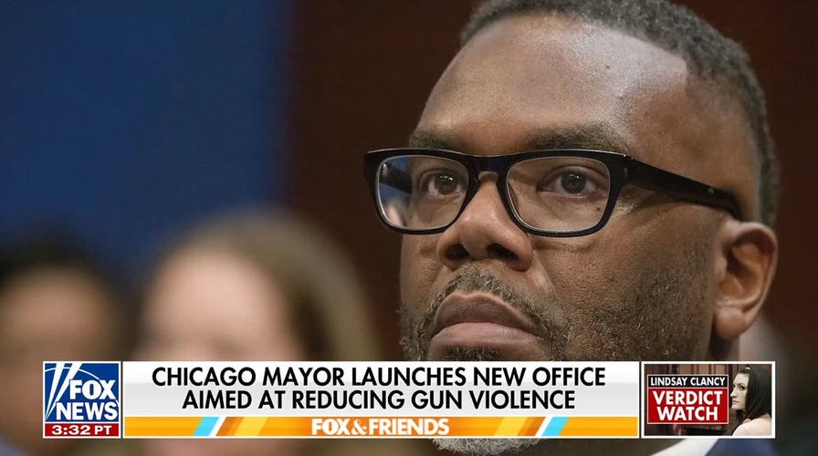 Chicago police face staffing crisis amid surge in weekend violence