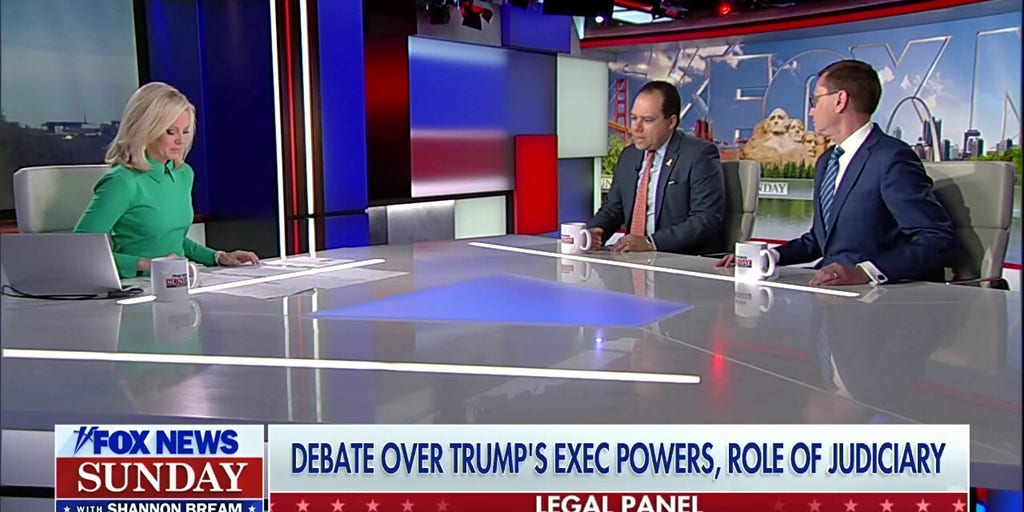 Trump has a 'strong hand to play' under Alien Enemies Act, expert says