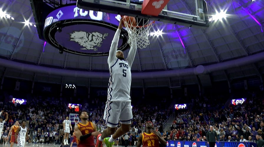 Tanner Toolson Sets Up Micah Robinson for Slam Dunk to Lift TCU Past Iowa State
