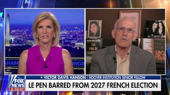 Why are populist leaders under fire worldwide?