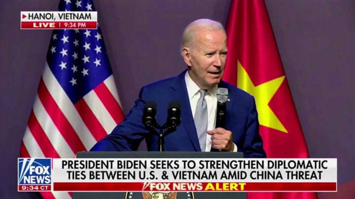 Press conference abruptly ends as Biden speaks to reporters