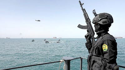 Iran using Hormuz talks to delay nuclear concessions, expert warns