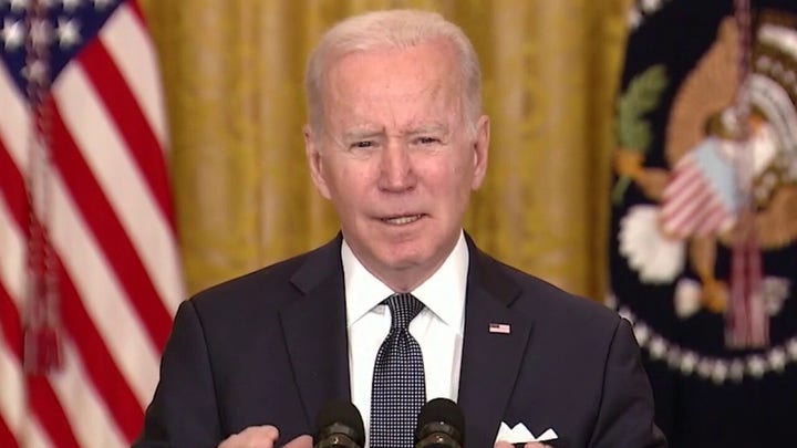  Biden calls for diplomacy amid threat of Russian invasion
