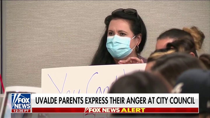 Outrage over Texas school shooting erupts at city council meeting