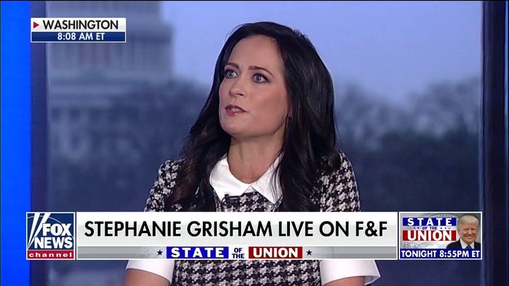 Stephanie Grisham: Democrats are 'unhinged,' obsessed with taking down Trump