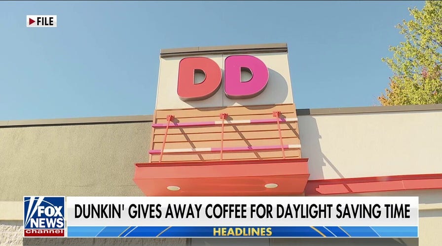 Dunkin' gives away coffee for Daylight Saving Time