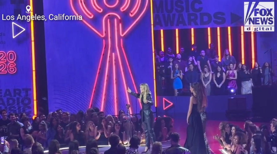 Miley Cyrus accepting the Innovator Award at the iHeartRadio Music Awards