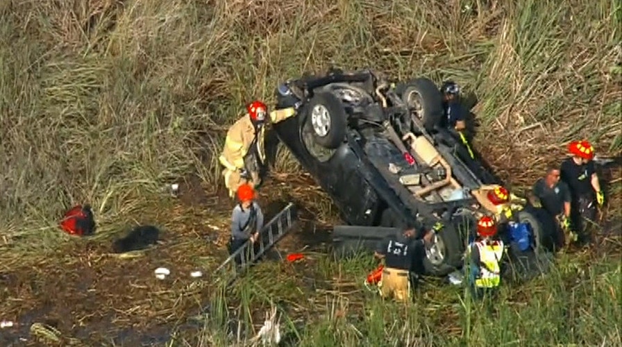 Rollover crash in Florida kills one, injures six