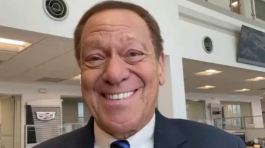 Joe Piscopo reacts to sexual harassment allegations against Cuomo