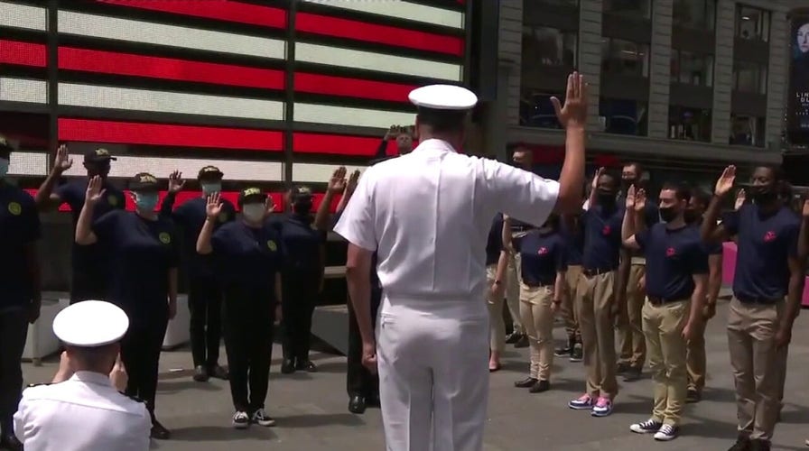 Future Sailors and Marines enlist in Times Square