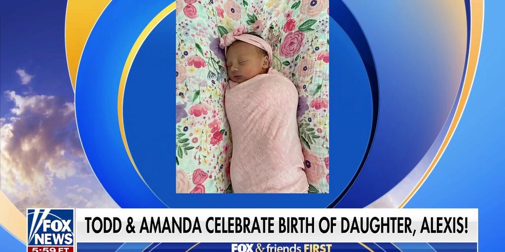 todd-piro-and-wife-welcome-baby-daughter-fox-news-video