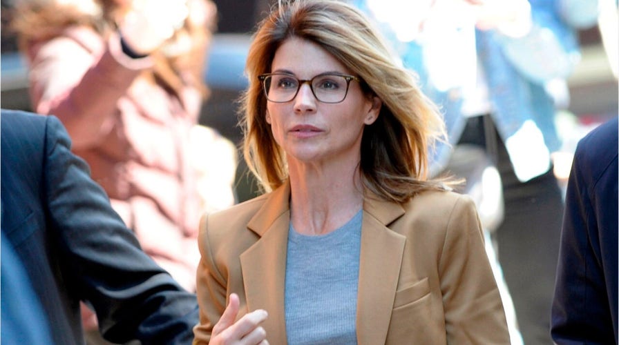 Entertainment Headline Video 11/18 - PM Shift)