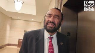 Old-guard Dem Al-Green calls for debate against runoff opponent, blames crypto-industry for close election