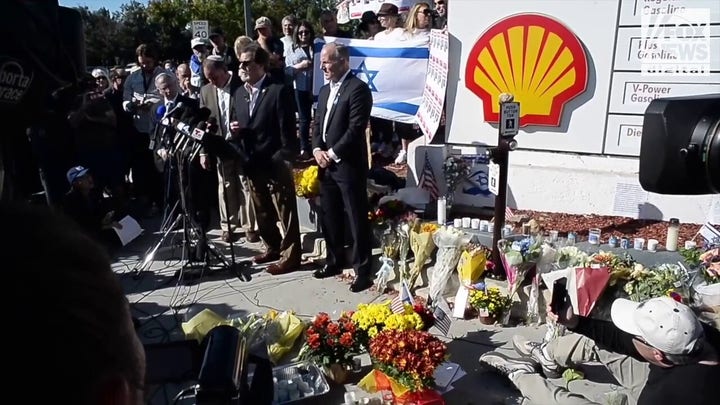 A witness speaks out after the death of an elderly Jewish man attending a pro-Israel rally