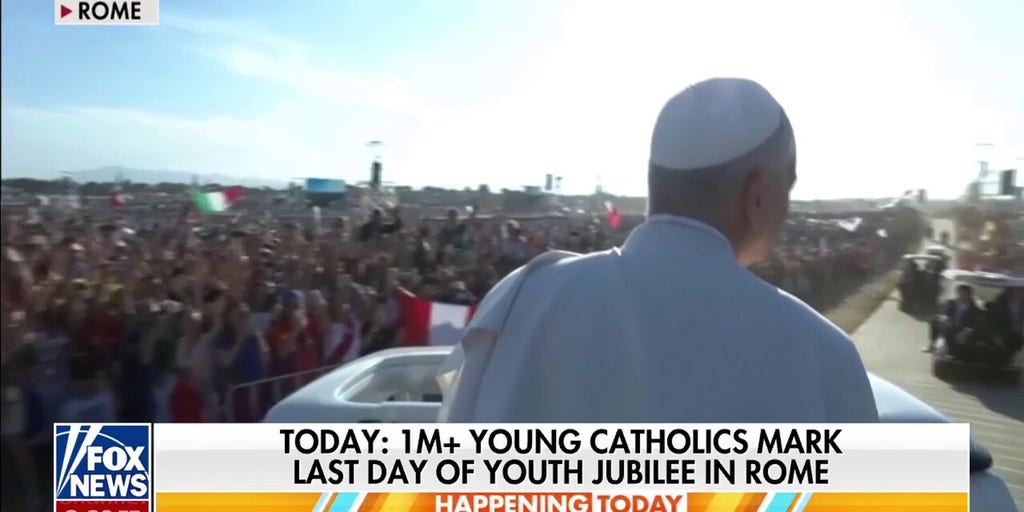'Very inspirational': More than 1 million young Catholics flock to Vatican City for youth pilgrimage