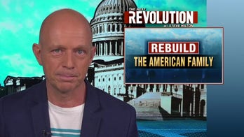Hilton: America must 'end the insanity of incentivizing single parenthood'
