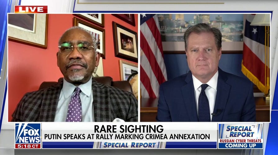 Putin a 'madman': Rep. Meeks