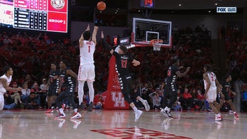 Houston's Isiah Harwell splashes 3-pointer to extend lead over Cincinnati 