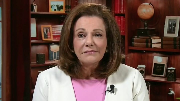 KT McFarland on declassified FBI document shows intel briefing used to advance Russia probe