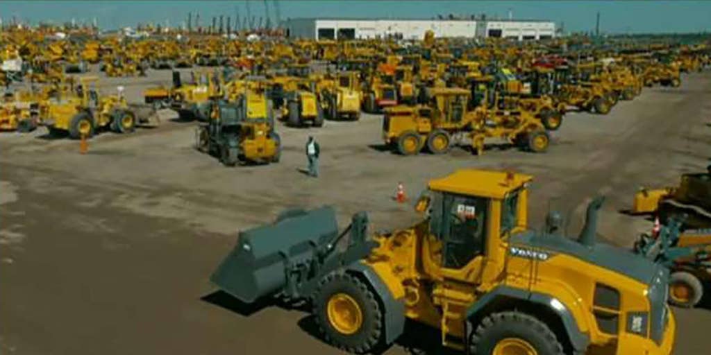 World’s Largest Heavy Equipment Auction Underway In Florida | Fox ...