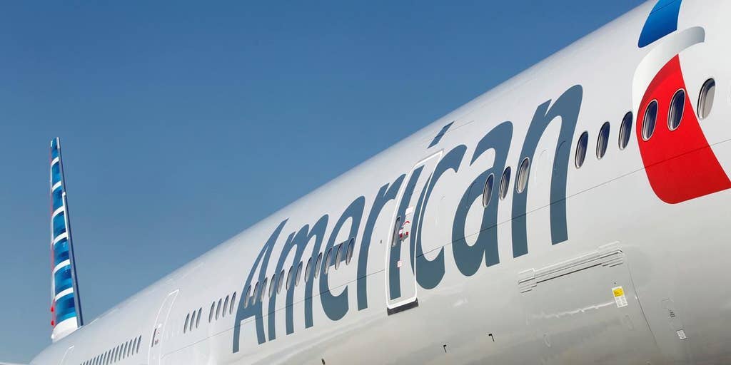 American Airlines computer glitch causes holiday pilot shortage Fox