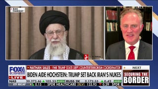 How Trump is 'taking a page from his own playbook' on the Middle East