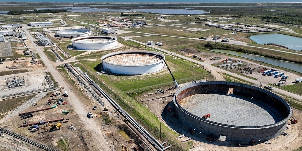 white-house-begins-plan-to-refill-emergency-oil-reserves-fox-business-video