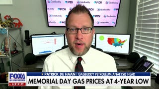 Gas prices hit their lowest Memorial Day level in four years, expert says