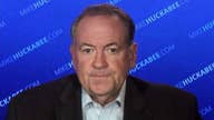 Huckabee: No reason ISIS should have access to social media
