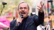 Neil Diamond Parkinson's admittance very good for people everwhere: Dr. Siegel