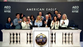 Sydney Sweeney rings New York Stock Exchange opening bell with American Eagle