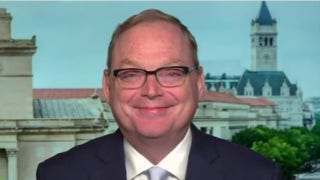 This is a clear signal the Federal Reserve will pause: Kevin Hassett - Fox Business Video