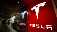 Tesla stock could hit $900 per share by February, March: Expert