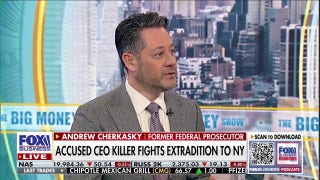 Suspected CEO killer fighting extradition is 'pure attention-seeking behavior,' ex-federal prosecutor says - Fox Business Video