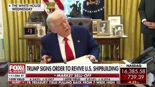 Trump signs executive order reviving US shipbuilding as China sails ahead - Fox Business Video