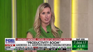 This is what keeps the consumer 'hanging in,' expert reveals